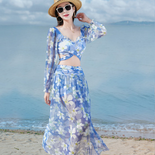 度假海边网红遮肚泳装 bikini比基尼分体游泳衣女长袖 女 白山茶