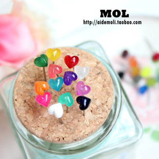 饰品迷你立体小爱心百搭好搭耳钉多色入 韩国进口 AZNAVOUR