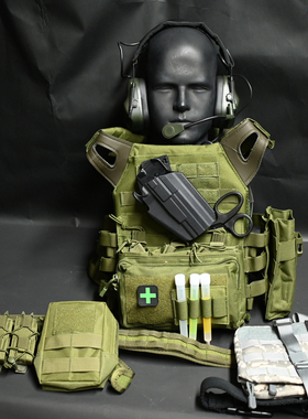 无贼大全套三角洲蜂医漫展CS战术背心道具下场战术腰封游戏服装