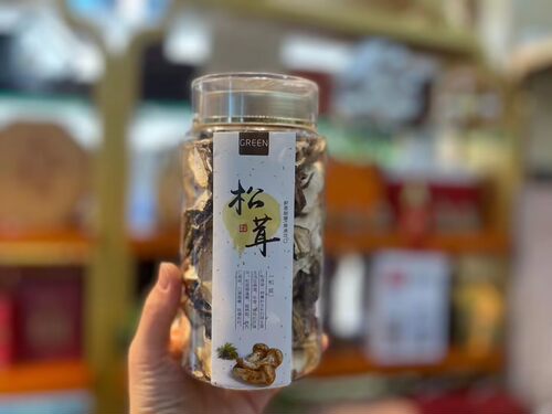 香格里拉纯野生晒干松茸菌菇