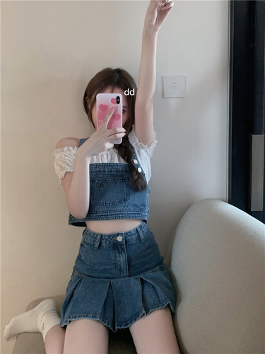 Real price lace one shoulder doll shirt + denim strap Pleated Skirt Set