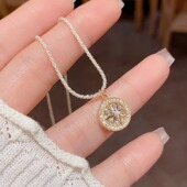 锆石八芒星项链女2026新款 高级感轻奢小众满天星空毛衣链日常百搭