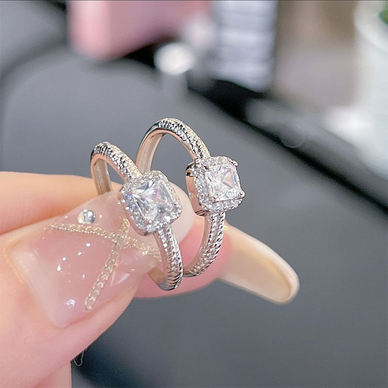 闪闪迷人钻石小方糖戒指活口可调