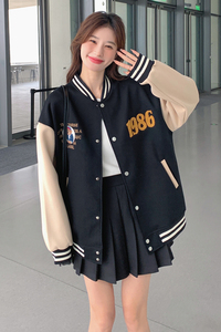 新款已备货-韩式复古黑色百搭减龄棒球服306-24013-P135-K188图片
