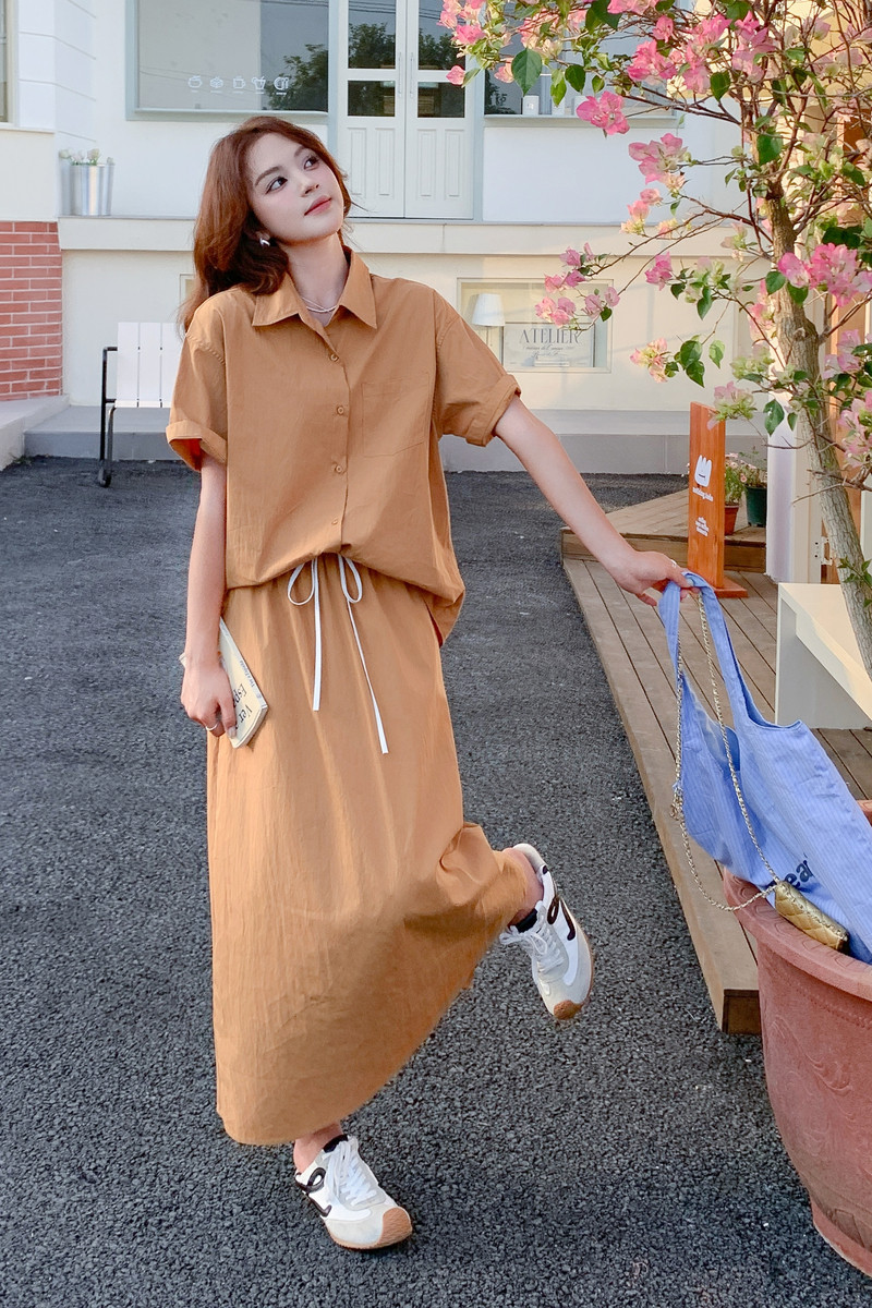 南瓜色韩系休闲套装女2025夏季新款盐系宽松短袖衬衫半身裙两件套图片