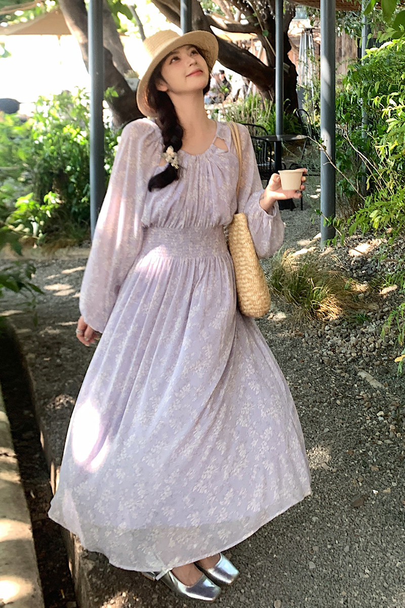 紫色纯欲长袖碎花连衣裙女2025春季新款韩系气质收腰显瘦绝美长裙图片