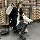 黑色