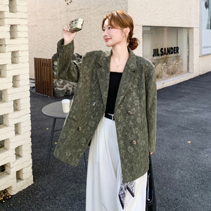 新款-肌理感灯芯绒面料西装外套306-AW65-p155-k238，女装短外套，浙宝306