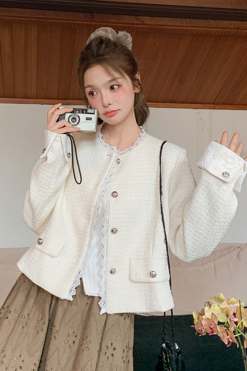 白色蕾丝拼接小香风外套女2025春季新款独特超好看小个子短款上衣图片
