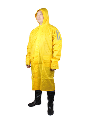 代尔塔双面PVC涂层EN ISO13688:2013 EN343:2003带反光条连体雨衣