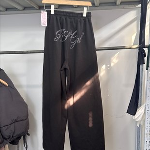 这是后面 110 m码 秋冬款 超级厚卫裤 有口袋非常推荐 腰围60