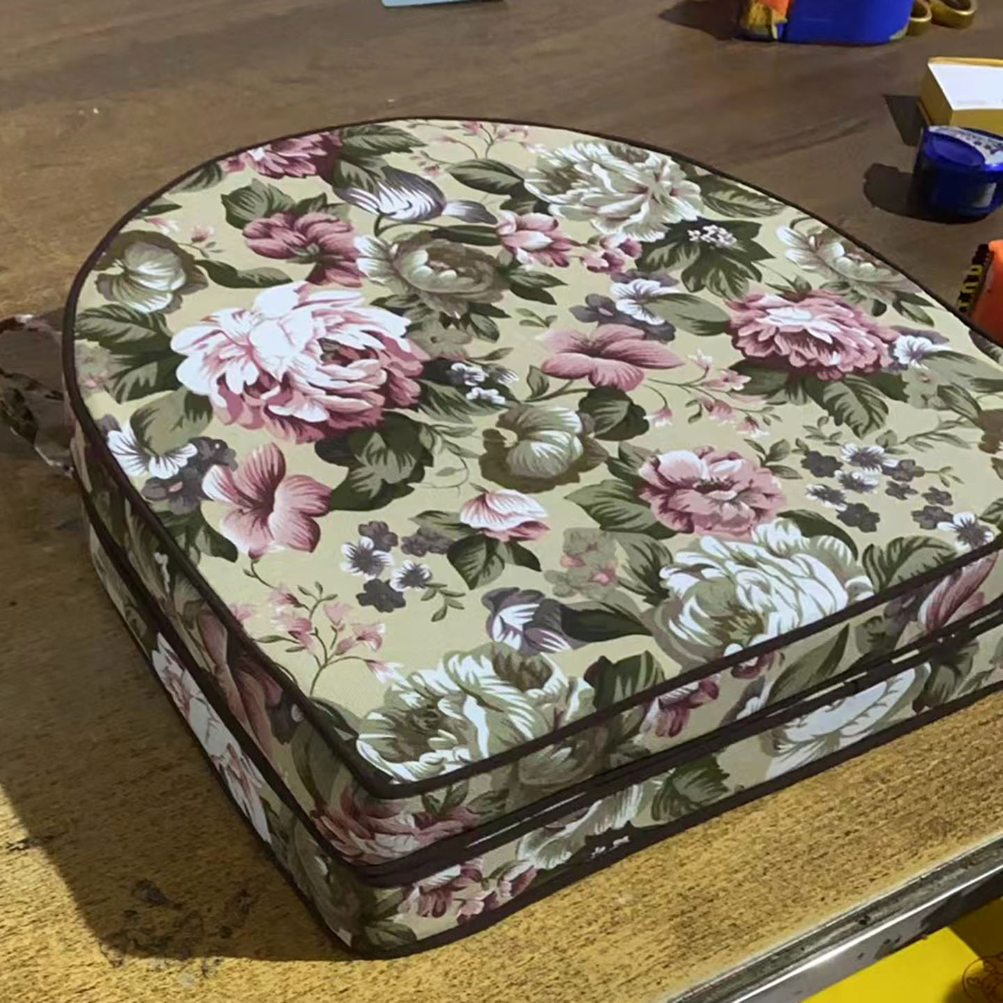 复古花卉印花半圆形布艺椅垫