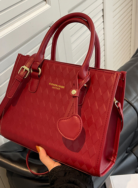 Clean Knоck女包大容量包包女2025新款手提包红色结婚新娘斜挎包