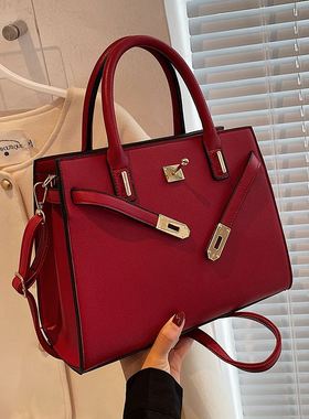 Clean Knоck包包女大容量凯莉包女2025新款手提包结婚红色新娘包
