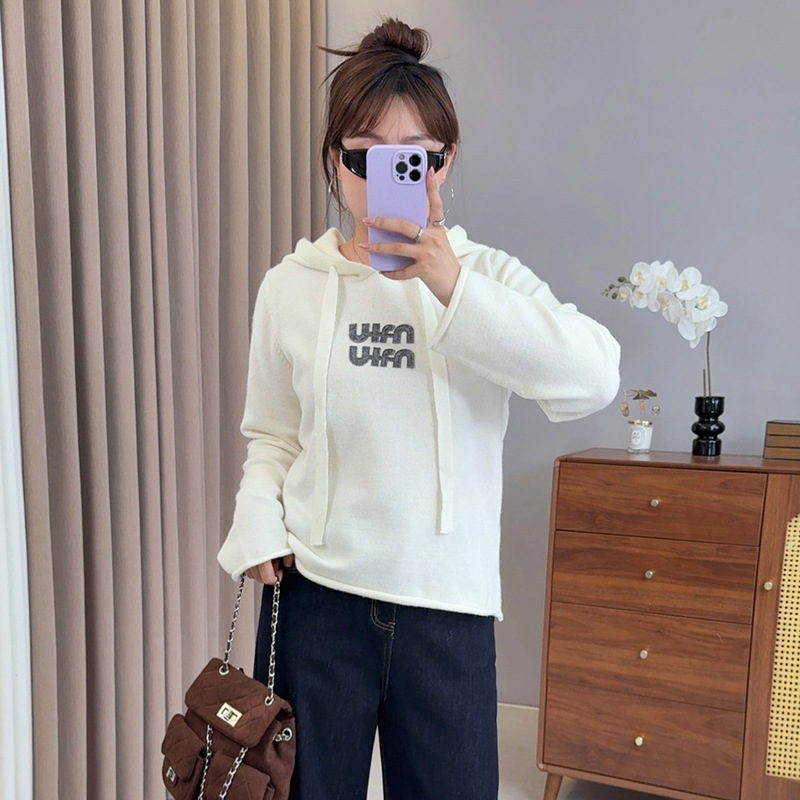 子元2025年秋季新款大码胖mm女装连帽抽绳套头针织女士毛衣F576