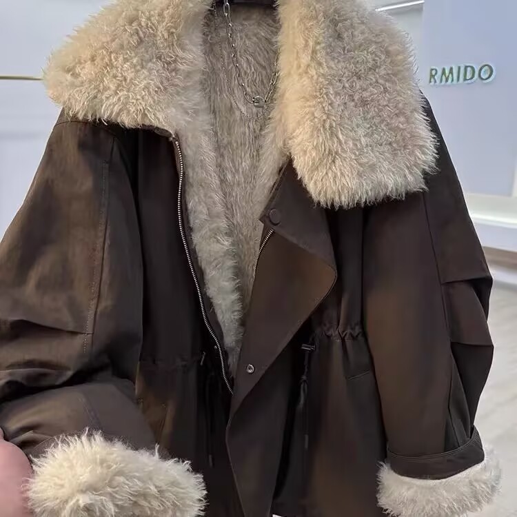 羊羔毛派克服巨好看工装羽绒棉服女2026冬新款棉衣咖色棉袄外套图片