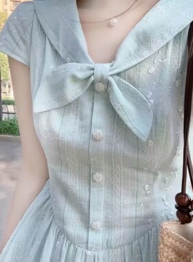 学院风海军领蓝色短袖连衣裙女2026夏季新款高级感收腰气质A字裙