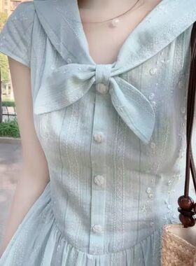 学院风海军领蓝色短袖连衣裙女2026夏季新款高级感收腰气质A字裙