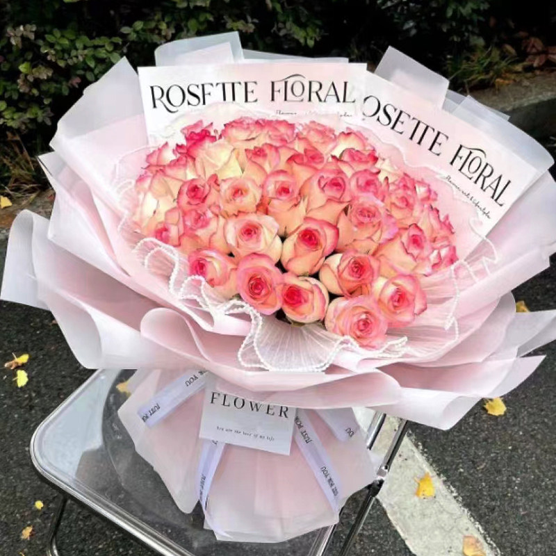 花店海口三亚市母亲节鲜花同城速递向日葵玫瑰康乃馨朋友同学生日