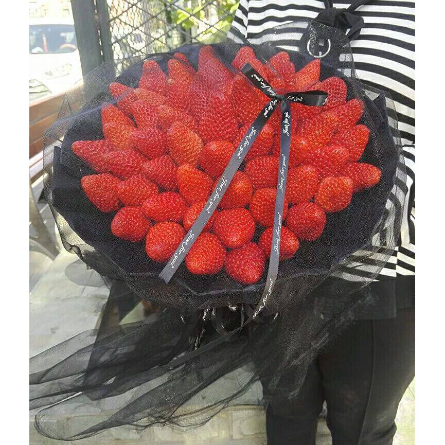 草莓水果花束车厘子橙子花束送女友男朋友情人节沈阳鲜花同城速递