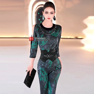 女王范收腰連身長(zhǎng)褲 早秋氣質(zhì)減齡設(shè)計(jì)感開(kāi)叉長(zhǎng)袖 連體褲 2025新款