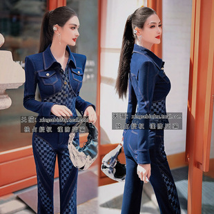 成套搭配欧美套装 秋冬 两件套新款 帅气撞色牛仔印花外套喇叭裤