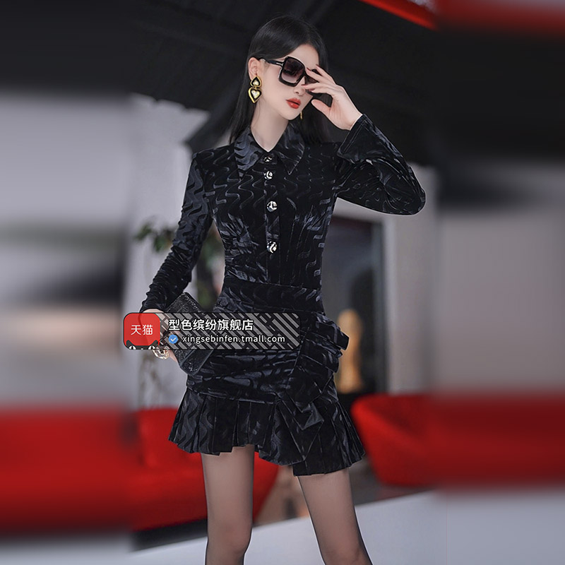 秋季女裙套装丝绒两件套