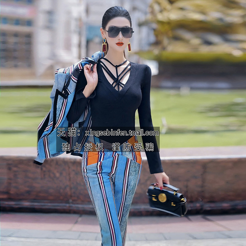 名媛风黑色短款打底衫女