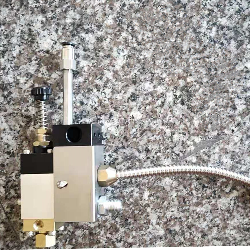 快递袋割胶机刷胶头 木板点胶机床垫喷胶机