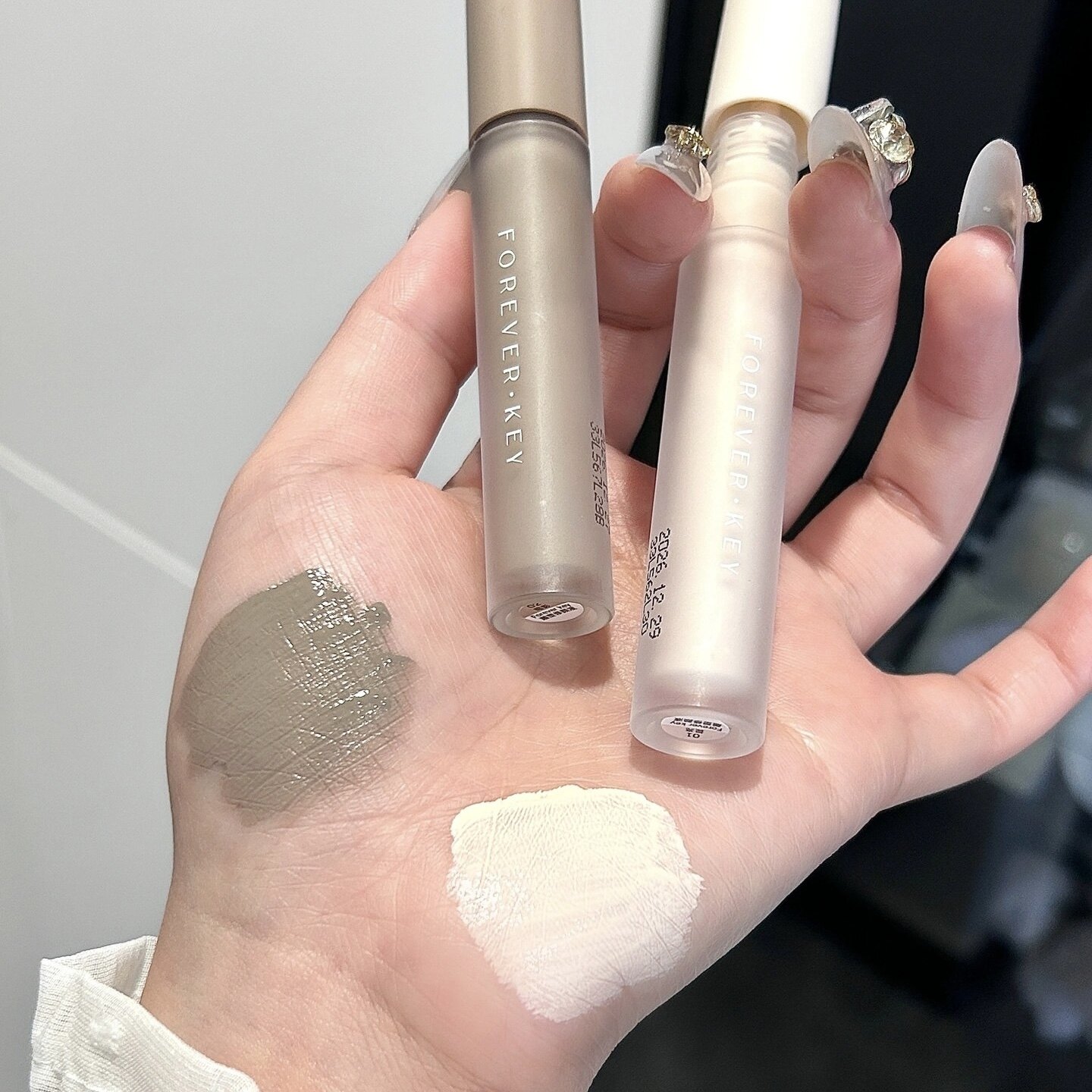 foreverkey液体修容棒阴影笔膏水泥棒修容鼻影发际线高光提亮哑光,彩妆/香水/美妆工具,阴影,淘宝优惠券,粉丝福利购,淘宝优惠卷