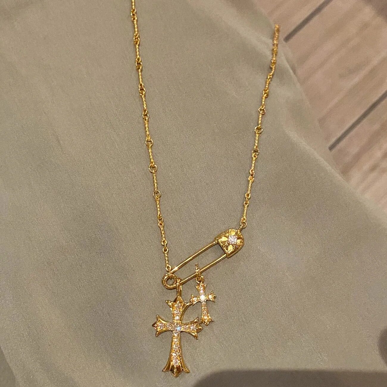 小红书爆款vintage 别针项链