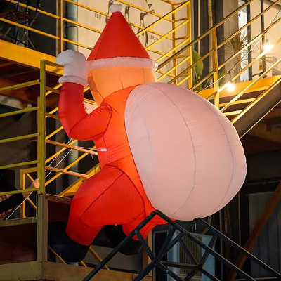 圣诞节装饰品圣诞老人爬梯挂件发光充气气模店铺氛围场景布置挂饰