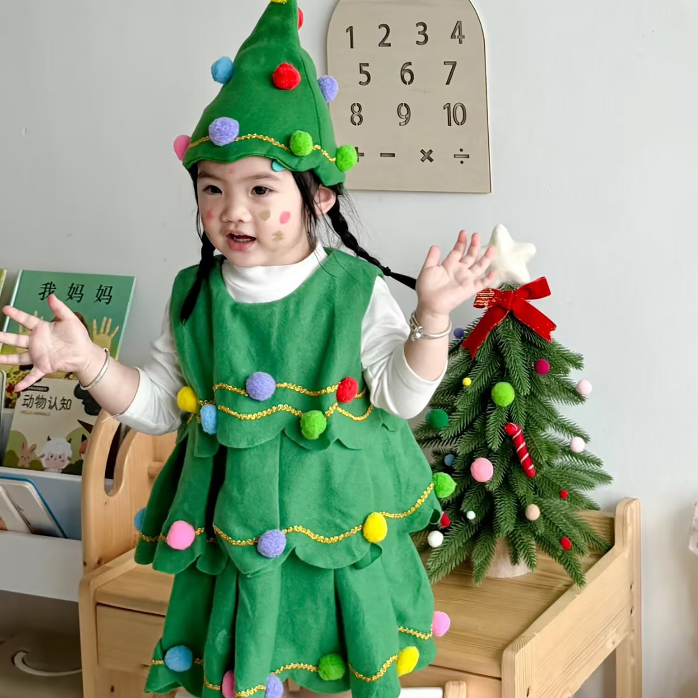 圣诞树衣服儿童服装圣诞节装扮服饰女童连衣裙2025新款舞台演出服