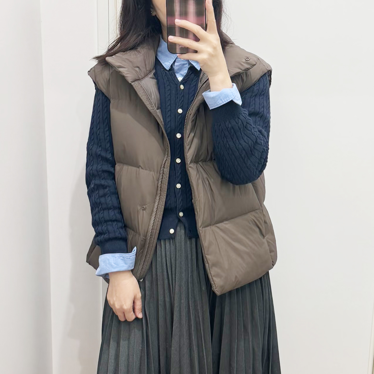 冬季新款女装羽绒背心柔软云感保暖背心立领羽绒马甲外套469900