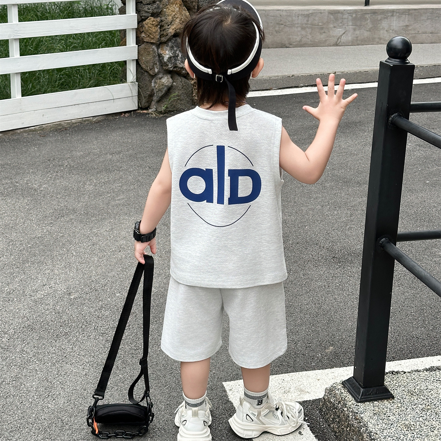 男童无袖套装2026夏装新款儿童背心运动两件套炸街潮酷男宝宝薄款