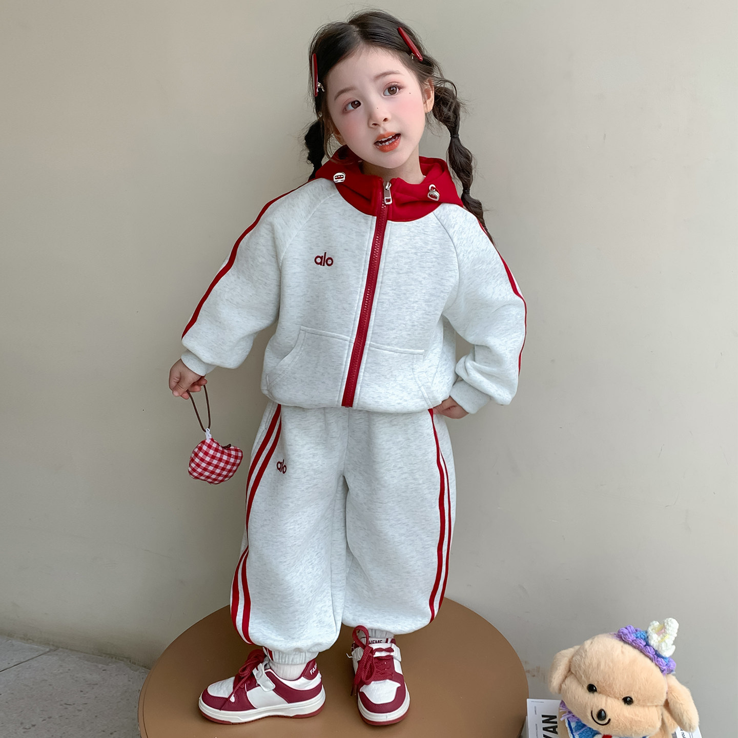 女童运动套装春装2026新款儿童女孩宝宝洋气时髦童装卫衣卫裤春秋