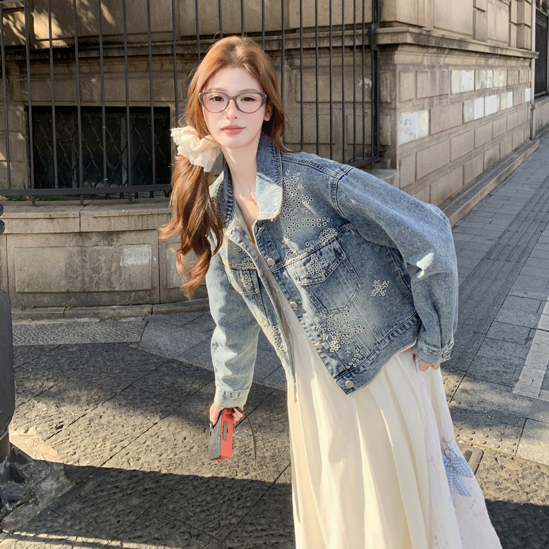 新款现货牛仔外套绣花短款小个子外套F617P155K248,女装短外套,2C082