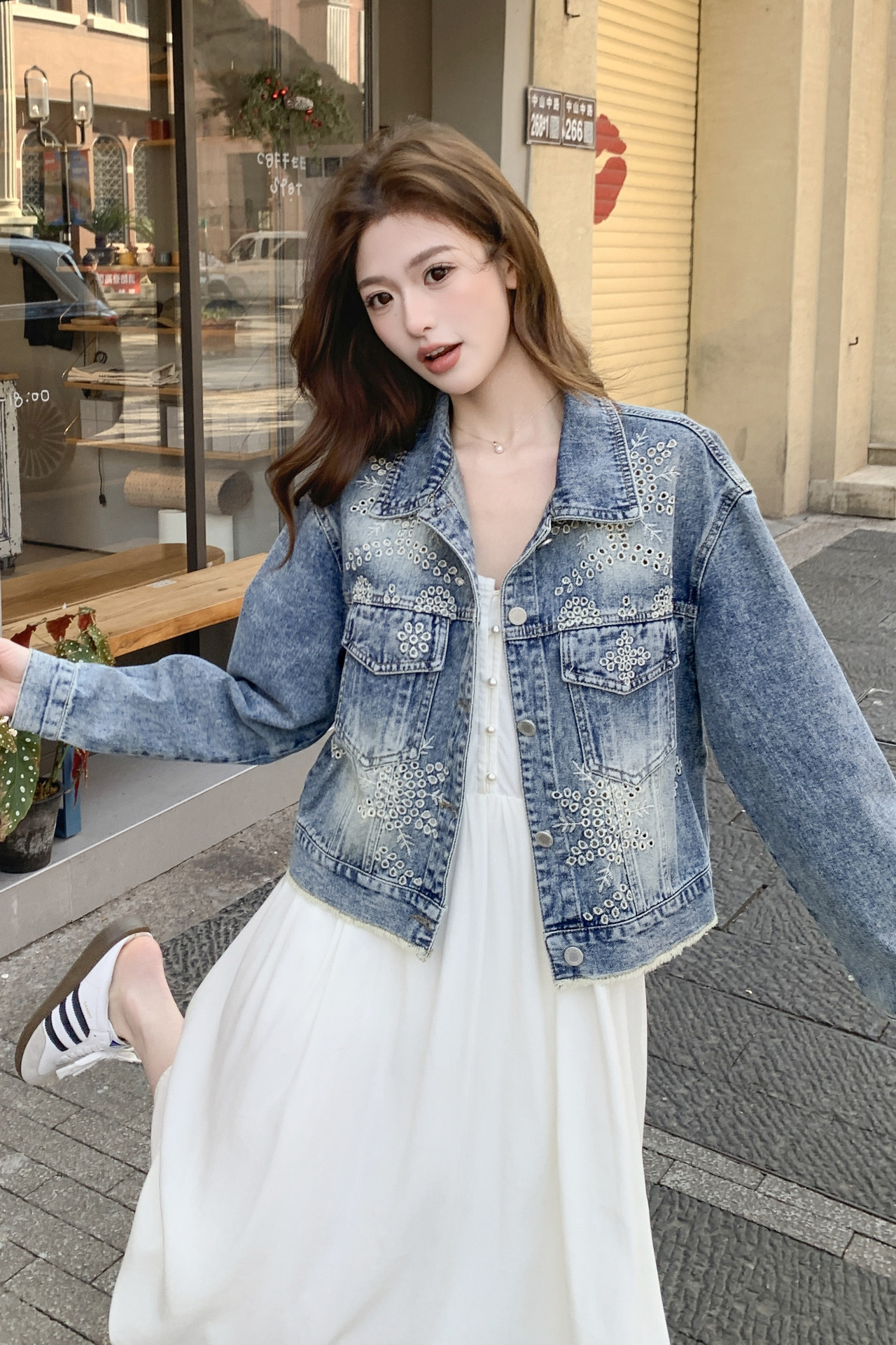 新款现货牛仔外套绣花短款小个子外套F617P155K248,女装短外套,2C082