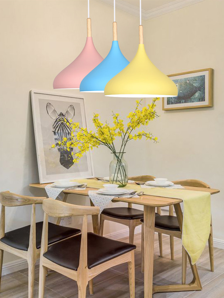 现代简约餐厅吊灯创意个性饭店餐饮店商用单头工业风彩色北欧灯罩