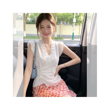 法式小资气质漂亮巨好看夏季女白色蕾丝拼接不规则泡泡袖衬衫上衣