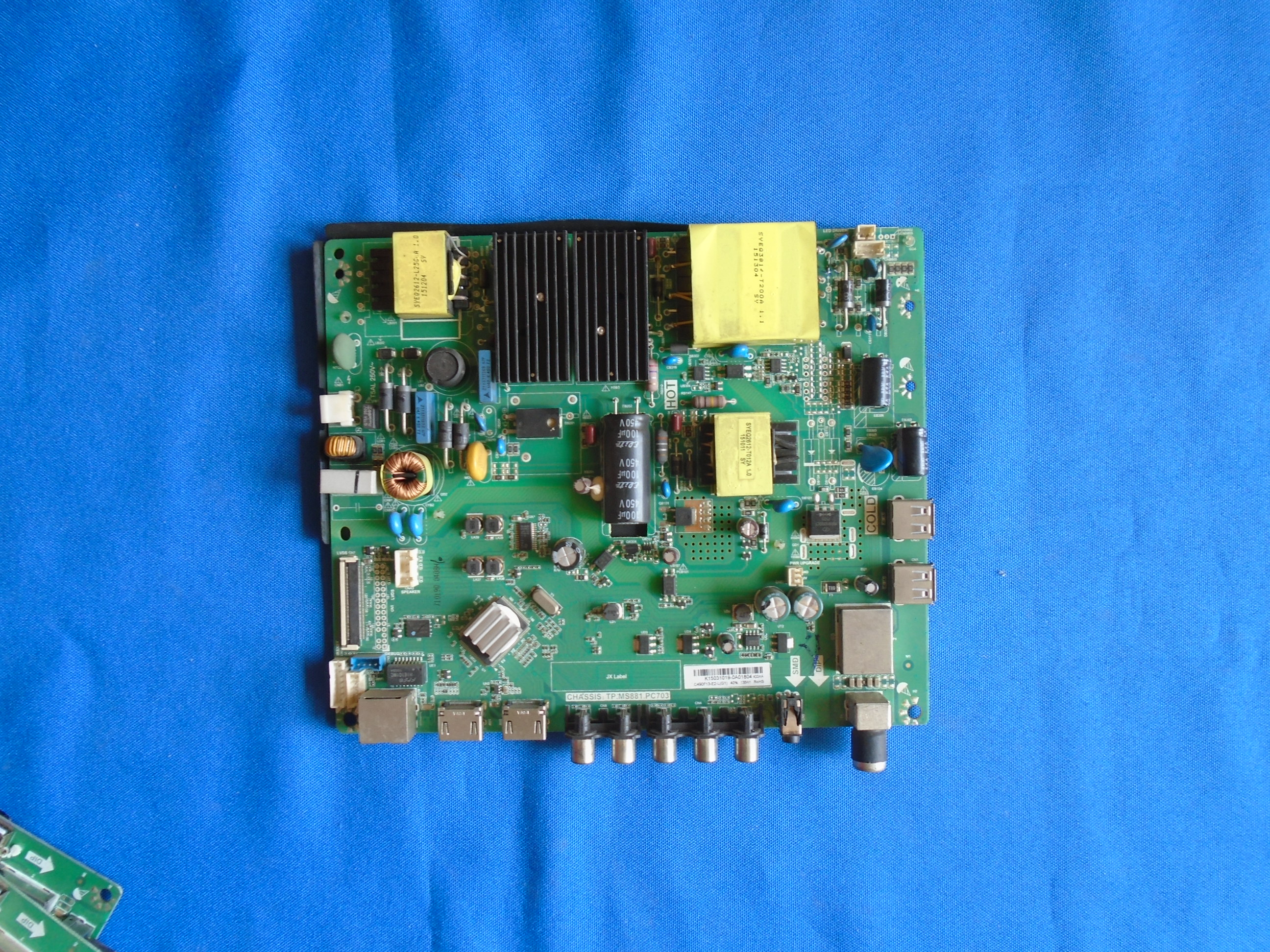 实拍#原装长虹LED49C1000N主板TP.MS881.PC703配屏C490F13-E2-L