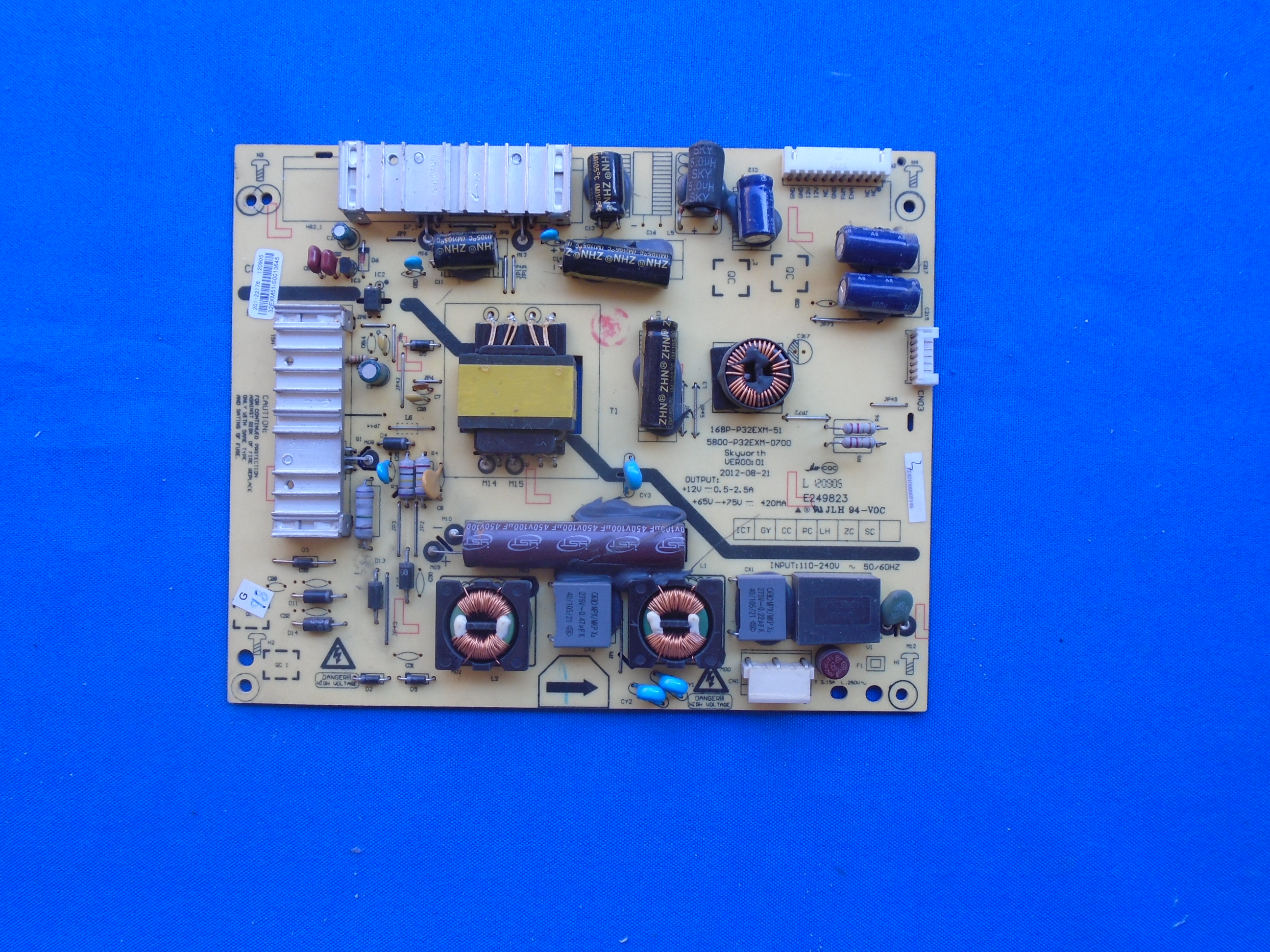 A创维32E306C 32E350E电源板5800-P32EXM-0700 168P-P32EXM-51