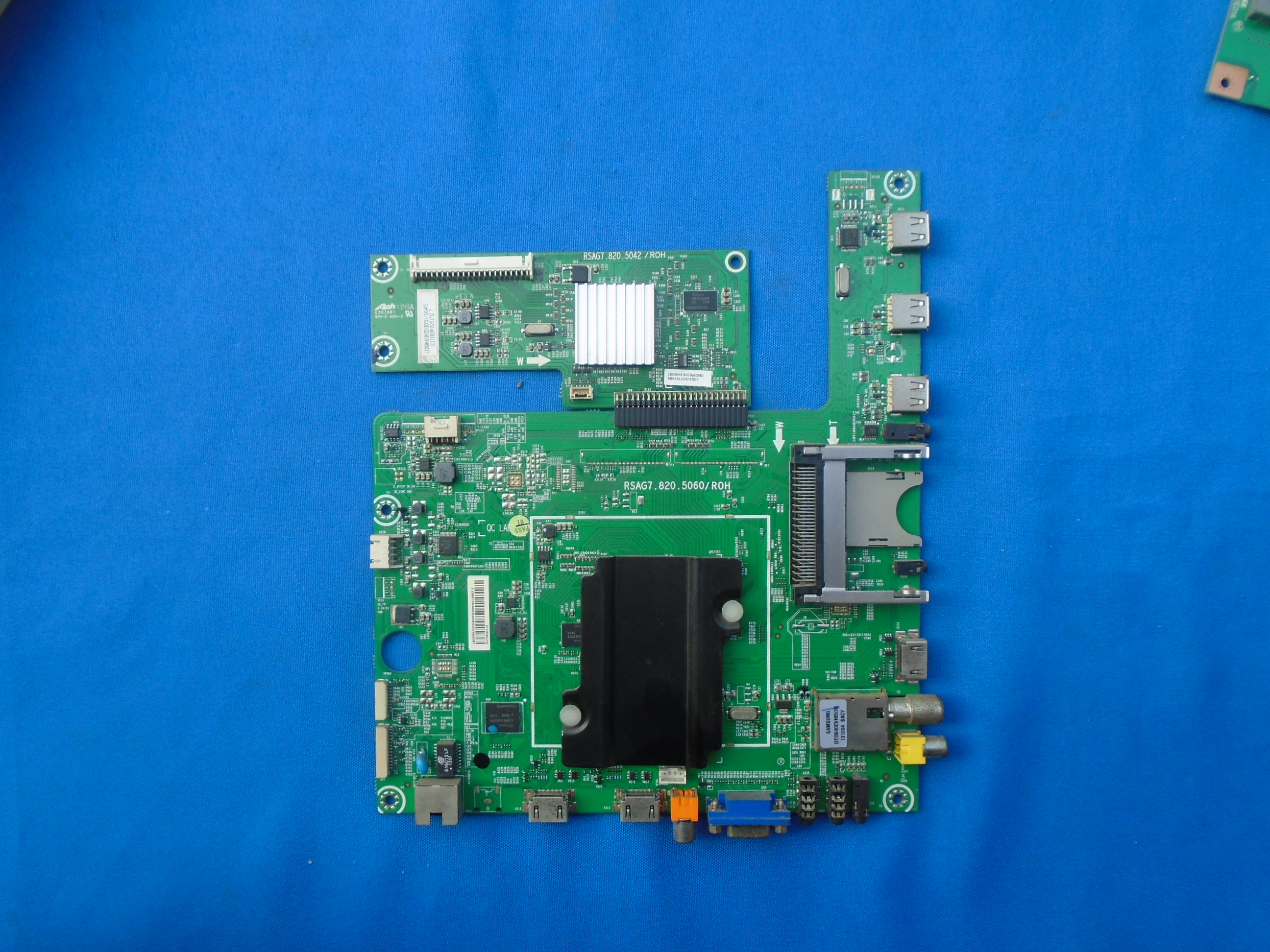 AA原装 海信 LED50K610X3D(BOM2) 副板 RSAG7.820.5042