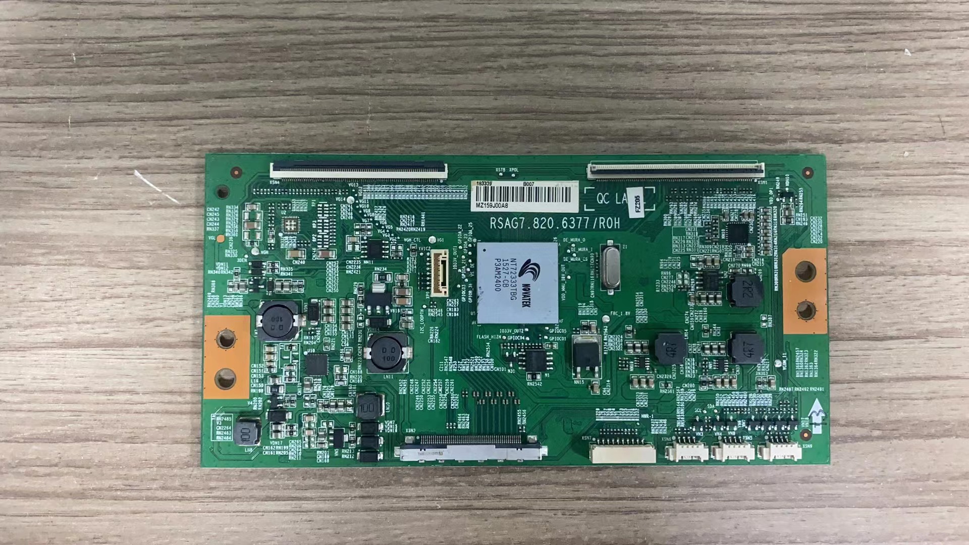 原厂海信 LED55K7100UC 逻辑板 RSAG7.820.6377 屏 HE550HUC-B52