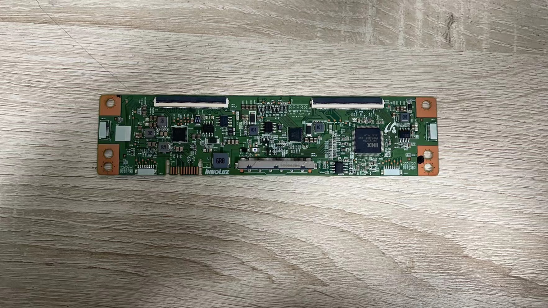 海信58A52E/B52E HZ58E3D逻辑板白条码MACDJ4050/070芯片IN8208A