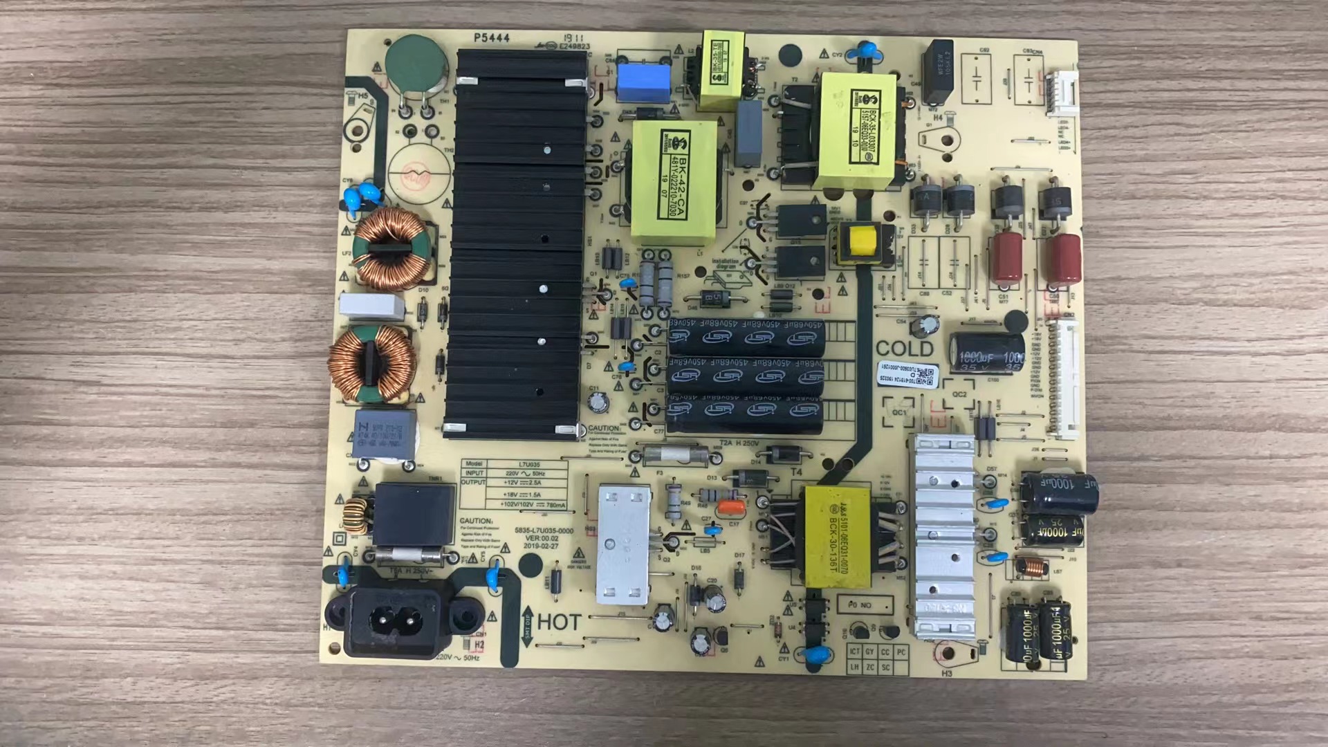 A原装 创维65M9电源板5835-L7U035-0000 168P-L7U035-00 测试发货