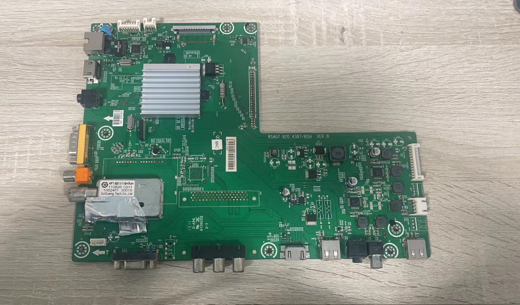 原装拆机海信LED42K11P(BOM8)主板RSAG7.820.4387配屏HE420FF-B51