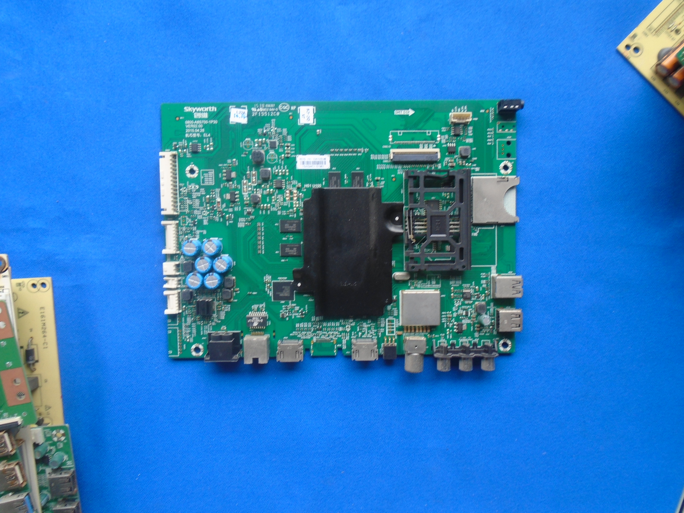 A原装创维 55E6200 主板 5800-A8S700-1P30配屏SEL550WY(LD0-521)