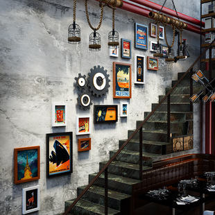 楼梯墙面上照片墙相框组合工业风酒吧饭馆烧烤店背景墙装 饰免打孔