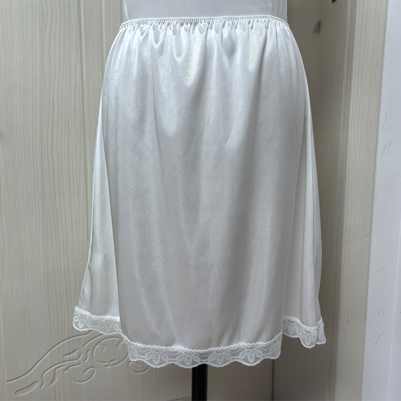 夏防走光大码打底裙女连衣裙内搭三叶蕾丝衬裙仿黑白肤缎面半身裙